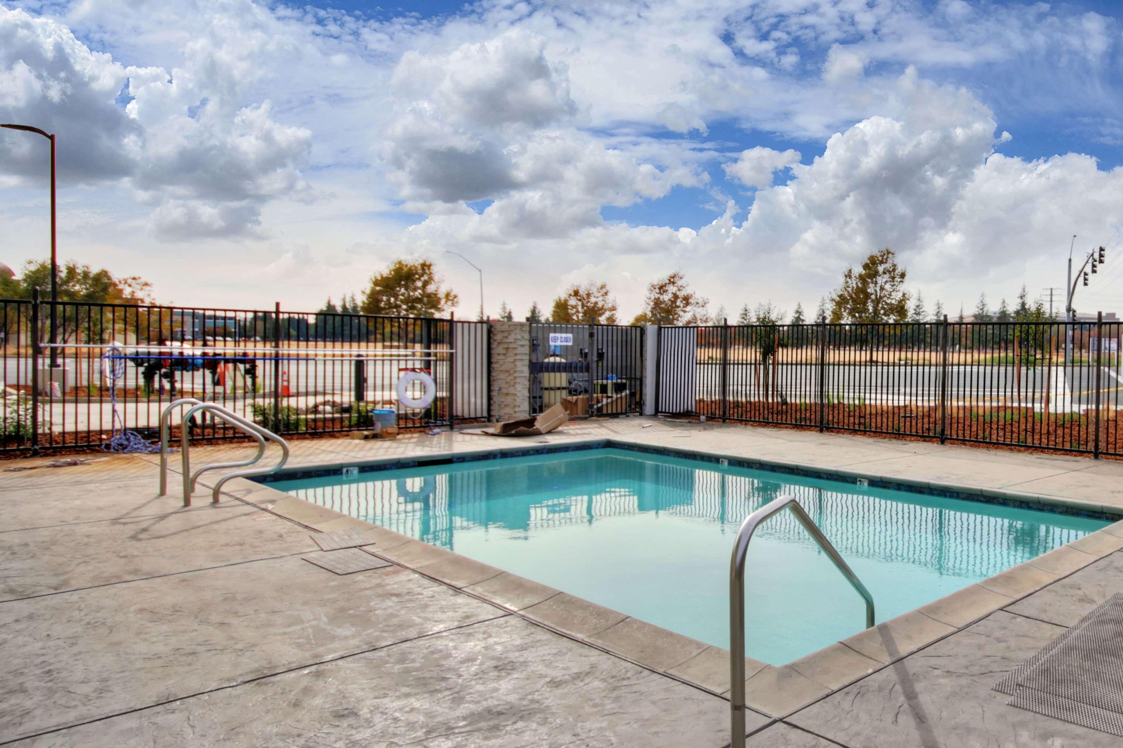 Wyndham Garden Sacramento Airport Natomas Hotell Exteriör bild